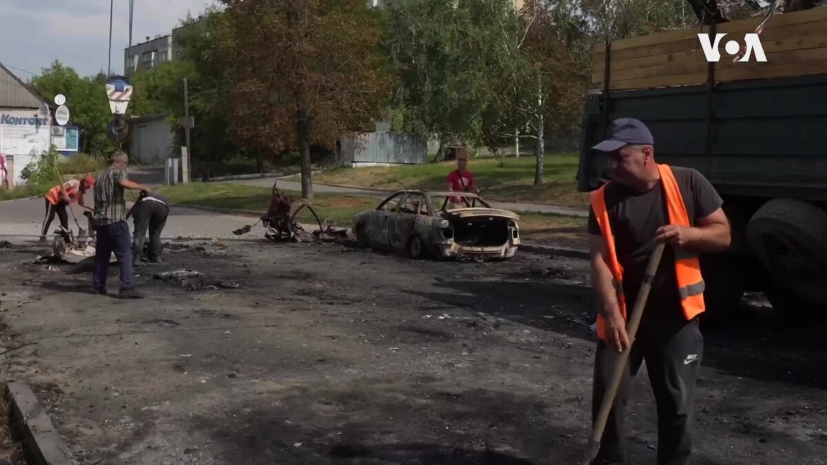 Glas Amerike U Kupjansku Na Prvoj Liniji Fronta