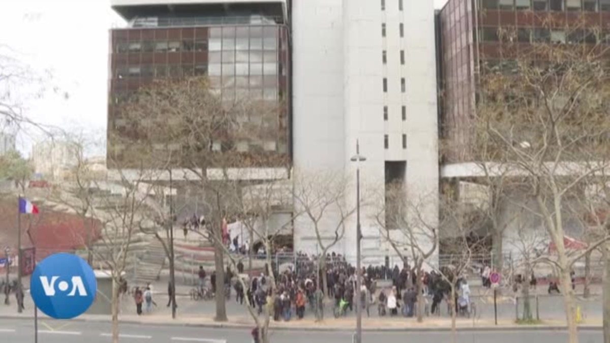 France deux motions de censure rejetées à l Assemblée