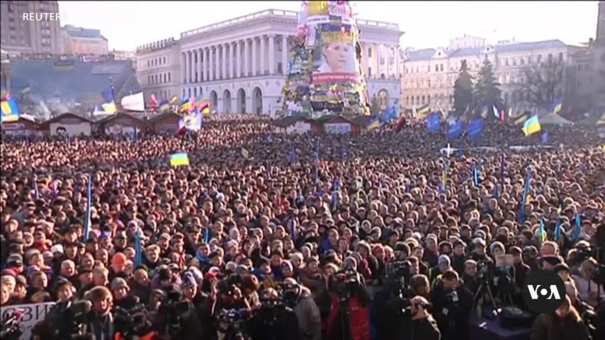 Ten Years After Maidan Ukraine S Activists Say Their Fight Continues