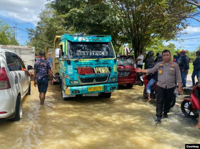 Banjir Dan Longsor Di Kota Sorong 2 000 Warga Mengungsi 3 Orang