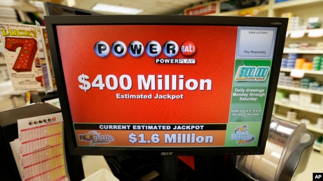 Hadiah lotere Powerball di AS yang akan diundi hari Rabu (6/1) dengan hadiah mencapai 400 juta dolar (foto: dok).