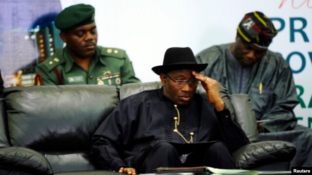 Tổng Thống Nigeria Goodluck Jonathan đã điều động thêm nhiều binh sĩ tới các bang Borno, Yobe và Adamawa, để tham gia 'các chiến dịch an ninh nội địa'.