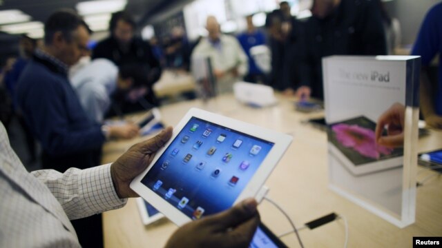 Los iPads de 128 GB estarán disponibles en dos colores y tendrán acceso a redes inalámbricas súper rápidas.
