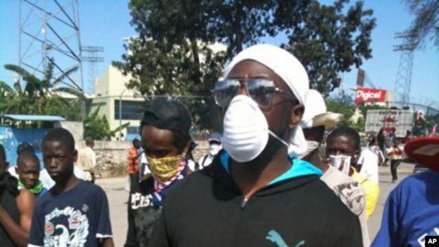 Wyclef Jean in Haiti after the January 2010 earthquake