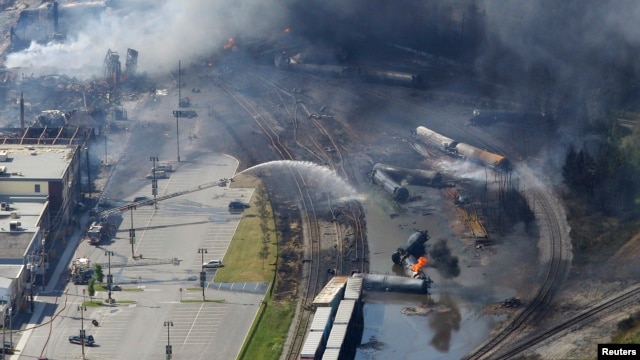 Hiện trường sau vụ tai nạn đường sắt ở thị trấn Lac Megantic, ngày 6/7/2013.