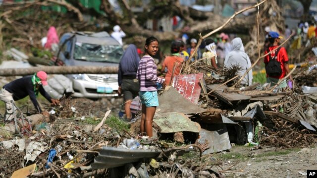 One Month Later Philippines Still Struggle With Typhoon S Impact