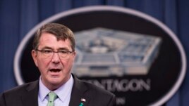 Bộ trưởng Quốc phòng Hoa Kỳ Ash Carter quy trách cho các lực lương Iraq về sự tiến công của nhóm Nhà nước Hồi giáo ở Iraq trong mấy ngày gần đây