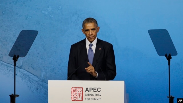美国总统奥巴马在北京APEC峰会上讲话， 2014年11月10日