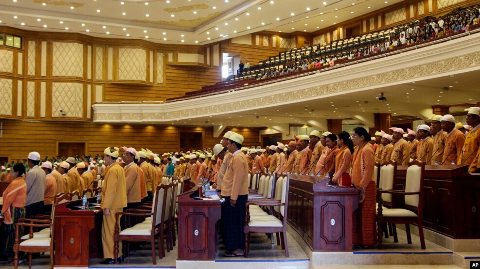 ႔ျပည္သူ႔လႊတ္ေတာ္အမတ္မ်ား