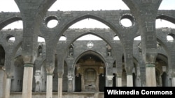 Հայկական Սուրբ Կիրակոս եկեղեցին Դիարբեքիրում՝ վերականգնվելուց առաջ, 2008 թ.: Լուսանկար՝ ©Նևիթ Դիլմեն/ Image: © Nevit Dilmen