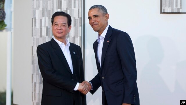 Tổng thống Obama đã nhận lời mời thăm Việt Nam của Thủ tướng Nguyễn Tấn Dũng bên lề hội nghị thượng đỉnh ASEAN - Mỹ tại Sunnylands, bang California, Hoa Kỳ, hồi trung tuần tháng 2.