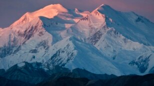 Ngọn núi cao nhất Bắc Mỹ Mount McKinley sẽ được đổi tên thành Denali.