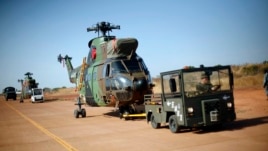 Francuski helikopteri na aerodromu u malijskoj prestonici Bamaku
