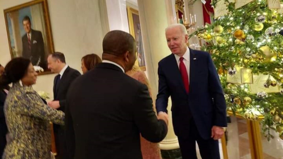 Biden diz não saber quando se reunirá João Lourenço mas que eles