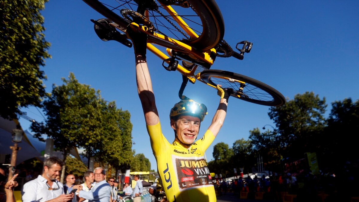 Denmarks Jonas Vingegaard Wins Maiden Tour De France Title