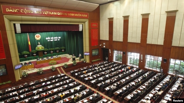 Thủ tướng Việt Nam Nguyễn Tấn Dũng phát biểu tại lễ khai mạc kỳ họp Quốc Hội khóa XIII, Hà Nội, 22/10/2012