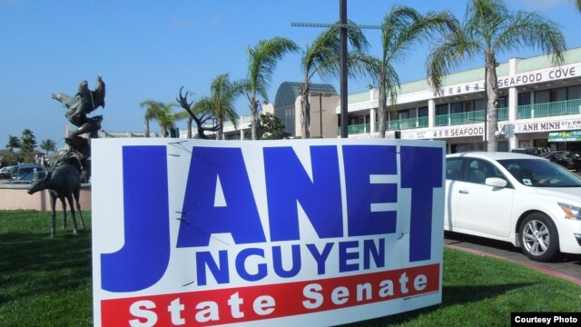 Vận động tranh cử của Janet Nguyễn ở Quận Cam (ảnh Bùi Văn Phú)