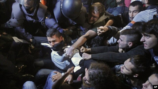 Sukob policije i demonstranata u Madridu