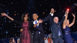  Serok Barack Obama û Cîgirê wî Joe Biden ligel malbata xwe serkeftina xwe pîroz dikin