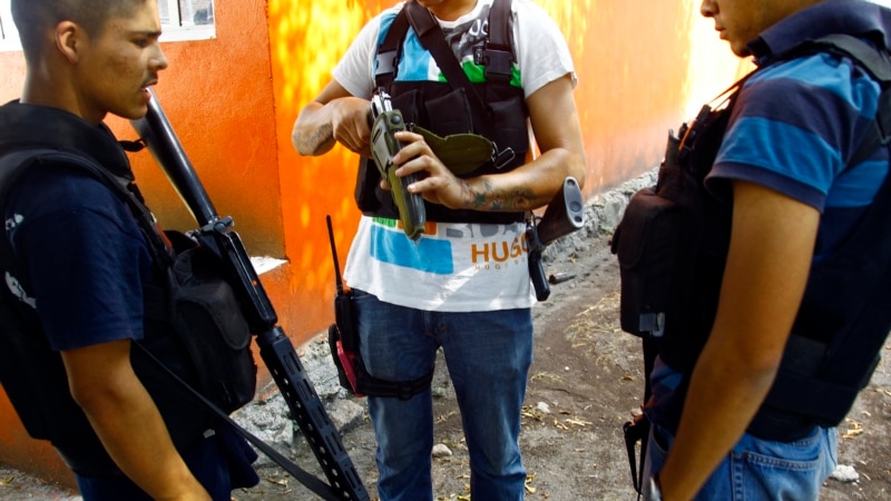 EE. UU. y México refuerzan acciones contra el tráfico de armas y el crimen organizado