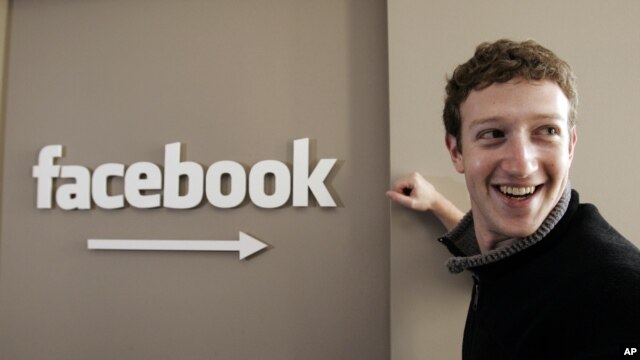 El fundador de Facebook, Mark Zuckerberg, en las oficinas centrales de Facebook, en Palo Alto, California.