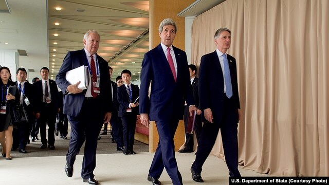 Ngoại trưởng Mỹ John Kerry tại Grand Hotel Prince ở Hiroshima, Nhật Bản, ngày 10/4/2016.