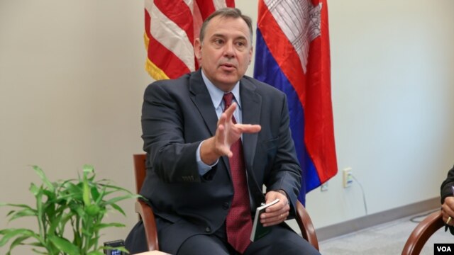 William A. Heidt, U.S. ambassador to Cambodia, during an interview at the U.S. Embassy in Phnom Penh, Cambodia on February 10, 2016 with VOA Khmer's Neou Vannarin. It is the ambassador's first interview with a media outlet since he became ambassador in September 2015. (Nov Povleakhena/VOA Khmer)