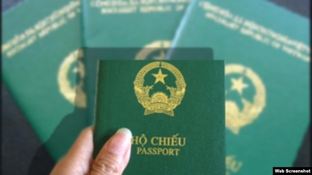 Hộ chiếu Việt Nam bị xếp thứ 90 trong số 94 quốc gia trong bảng xếp hạng Chỉ số Giới hạn Thị thực của Henley and Partners.