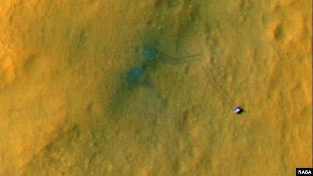 Picture of rover track marks on Mars