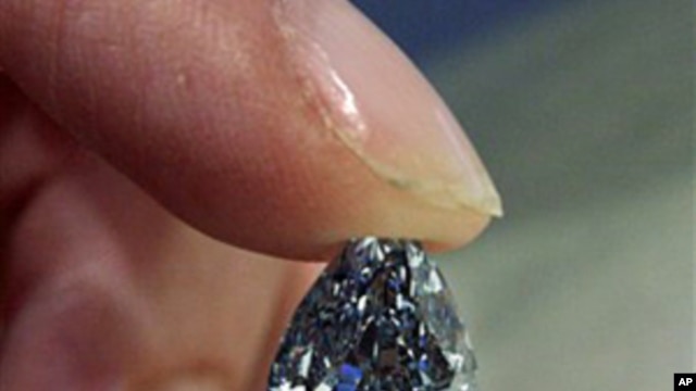 Liberia Losing Revenue from Diamonds Sold In Sierra Leone