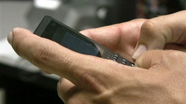 'Sexting' Study Finds Low Rate Among Young