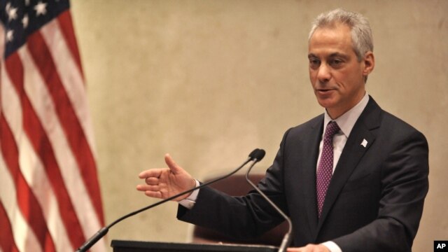 Thị trưởng Chicago Rahm Emanuel.