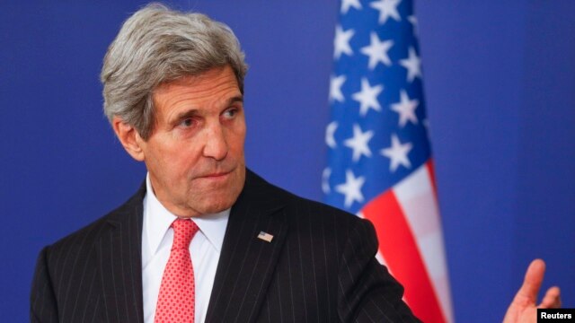 Ngoại trưởng Kerry nói thay mặt Tổng thống Obama và người dân Hoa Kỳ, ông “gửi lời chúc sức khỏe, thịnh vượng và hạnh phúc” nhân dịp năm mới Ất Mùi.