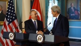 Turqia bën thirrje që Pres. Obama të mos përdorë fjalën “genocid”