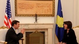 Senatori amerikan Chris Murphy në Prishtinë