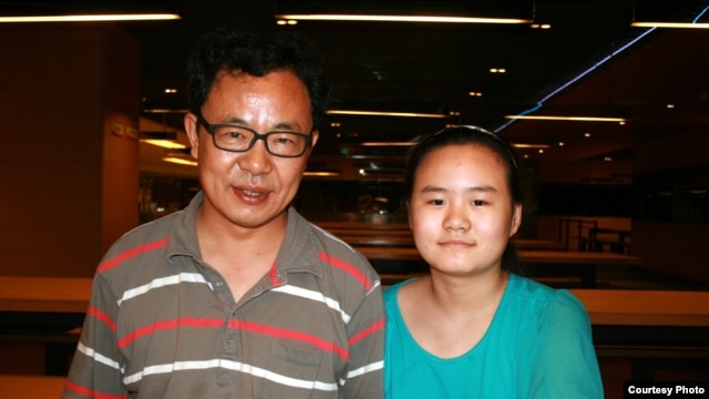 张林和女儿张安妮（瑞洁提供）