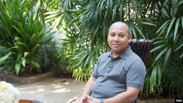 Cambodian Ambassador to South Korea Long Dimanche sits in his house after an exclusive interview with VOA on March 13th, 2016. 