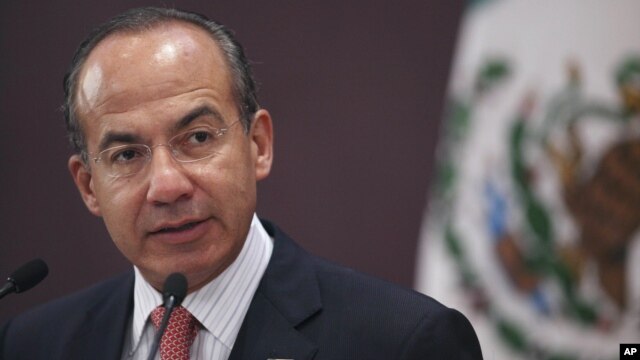 El presidente Calderón relató el plan de atentado a los medios mexicanos, con motivo de la celebración de su cumpleaños número 50.