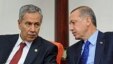 Bulent Arinc (rast) û Serokwezîrê Tirkîyê Recep Tayyip Erdogan.