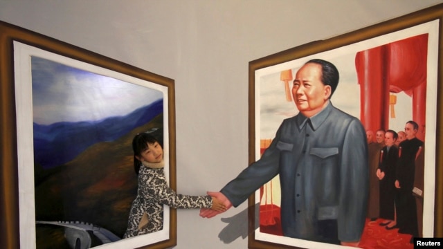 2013年12月15日在山东滨州展出的一幅毛泽东的3D 作品