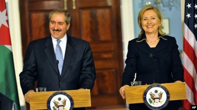U.S. Secretary of State Clinton and Jordanian Foreign Minister Judeh speak to the press following their bilateral meeting at the Department of State, January 26, 2011