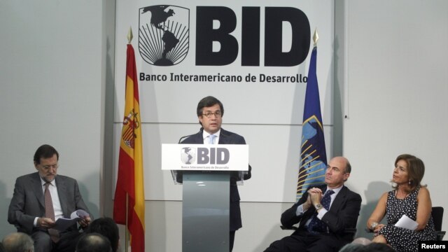 El presidente del BID afirma que dicho crecimiento depende el comportamiento del sistema financiero.  