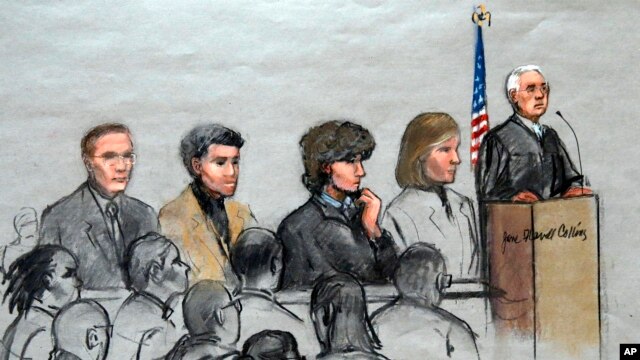 Tsarnaev de ahora 21 años podría enfrentar la pena de muerte. El mismo jurado que deliberará su culpabilidad decidirá la condena.