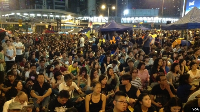 香港学生和市民连续第3个星期在金钟集会（美国之音海彦香港）