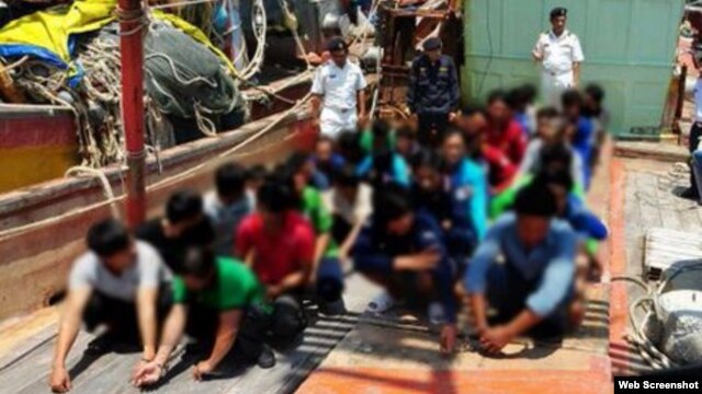 Ngư dân Việt Nam bị Malaysia bắt giữ trong các cuộc tuần tra ngày 10/3 và 11/3. (Ảnh: NST). Ảnh chụp màn hình trang web vnexpress.net