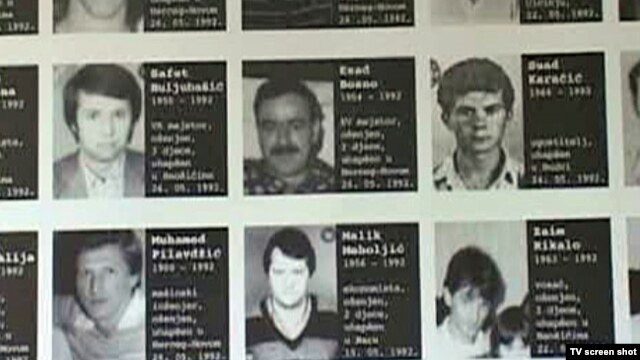 Slike nekih od Muslimana koji su deportovani iz Crne Gore u maju 1992.
