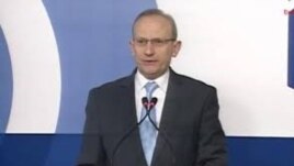 Ish Ministri i Arsimit nën akuzë
