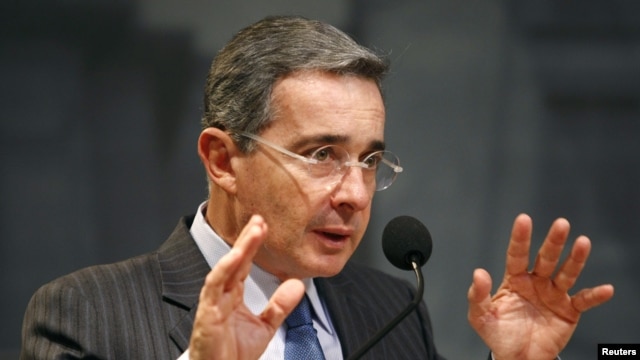 Esta no es la única medida judicial que se formula contra el expresidente Uribe.