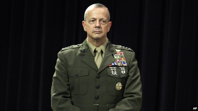 Ðại Tướng John Allen, Tư lệnh các lực lượng Hoa Kỳ tại Afghanistan.