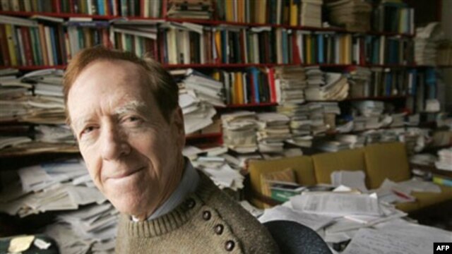 Math professor Gilbert Strang at the Massachusetts Institute of Technology is among educators involved in massive open online courses